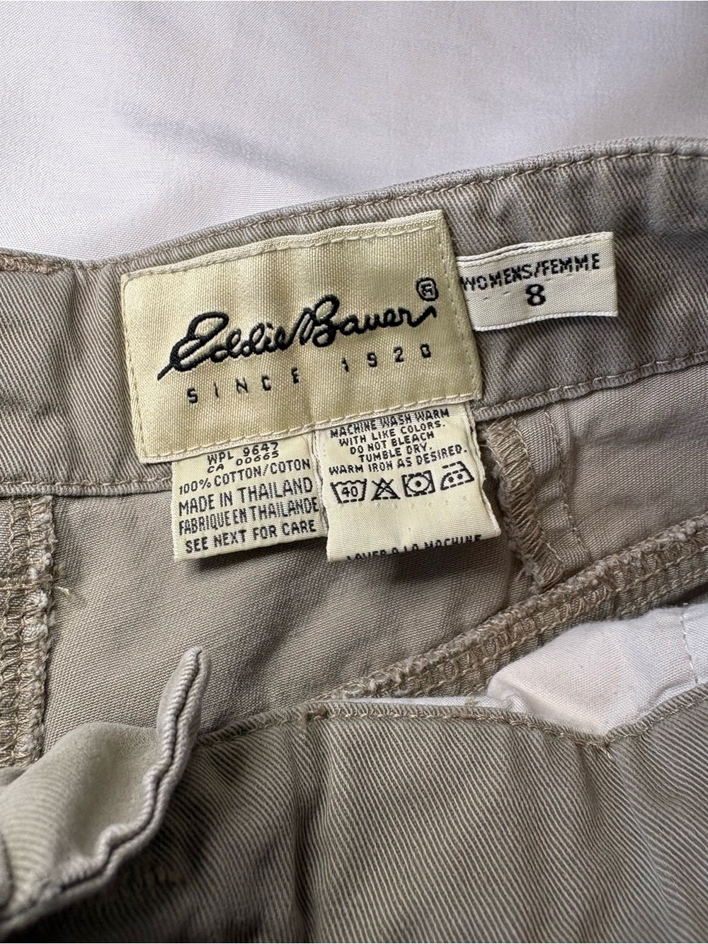 Eddie‎ Bauer Women's Khaki Flat-Front Shorts - Picture 3 of 8